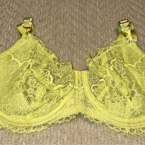 VS Wicked Unlined Balconette Bra NWT 38D
